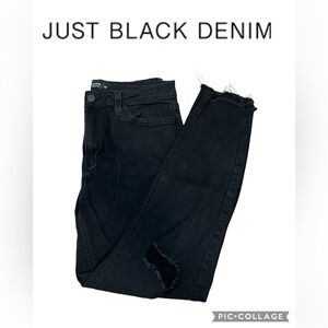 Just Black Denim Ankle Length Distressed Jeans